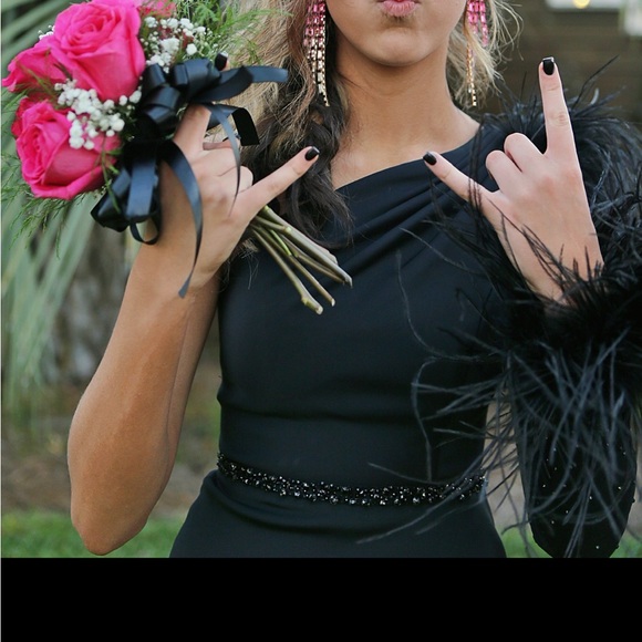 black homecoming dress, sparkles on sleeve& belt, feathers on sleeve & shoulder - Picture 3 of 4